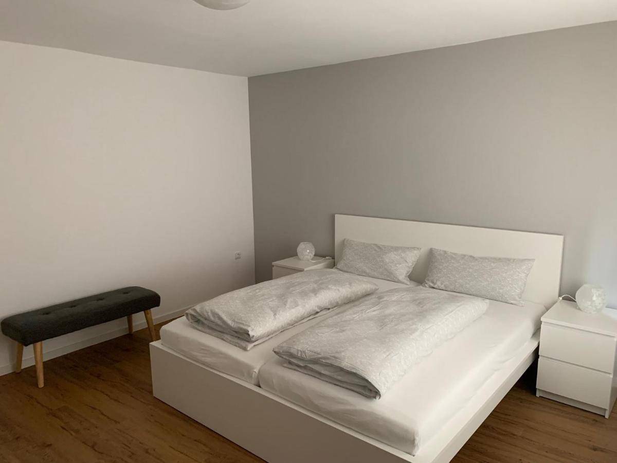 Ferienwohnung Rosenberger Kolitzheim Екстер'єр фото
